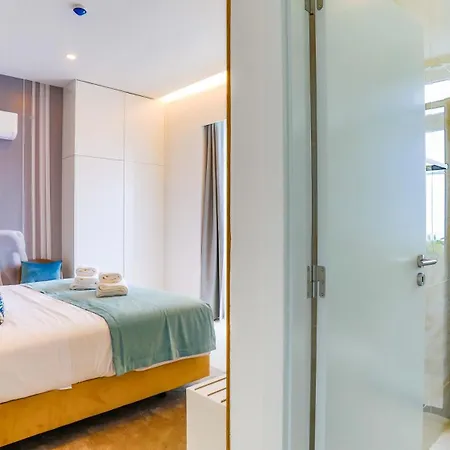 Hotel Arts By - De Charme