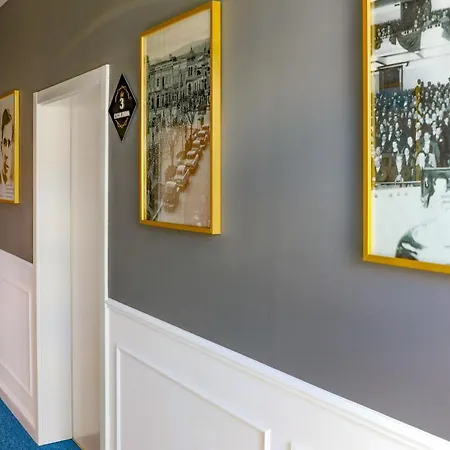 Arts By - De Charme Hotel Loule