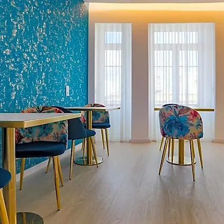 Arts By - De Charme Hotel *