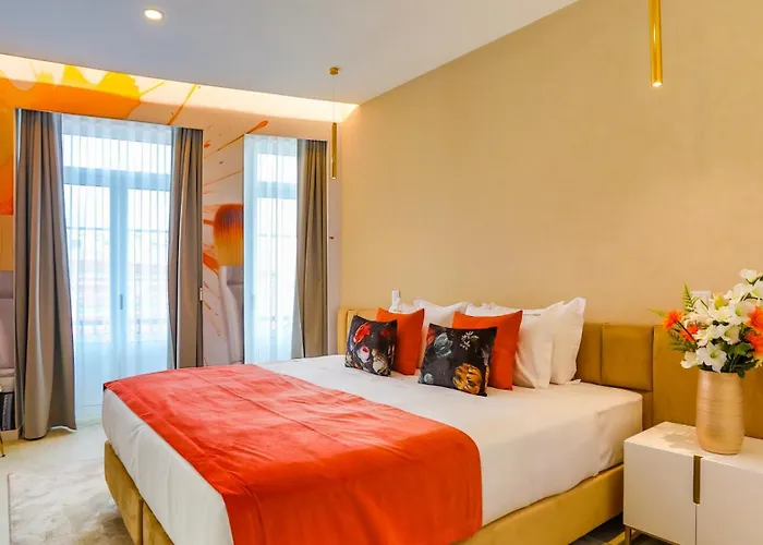 Arts By - De Charme Hotel