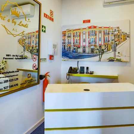 Arts By - De Charme Hotel